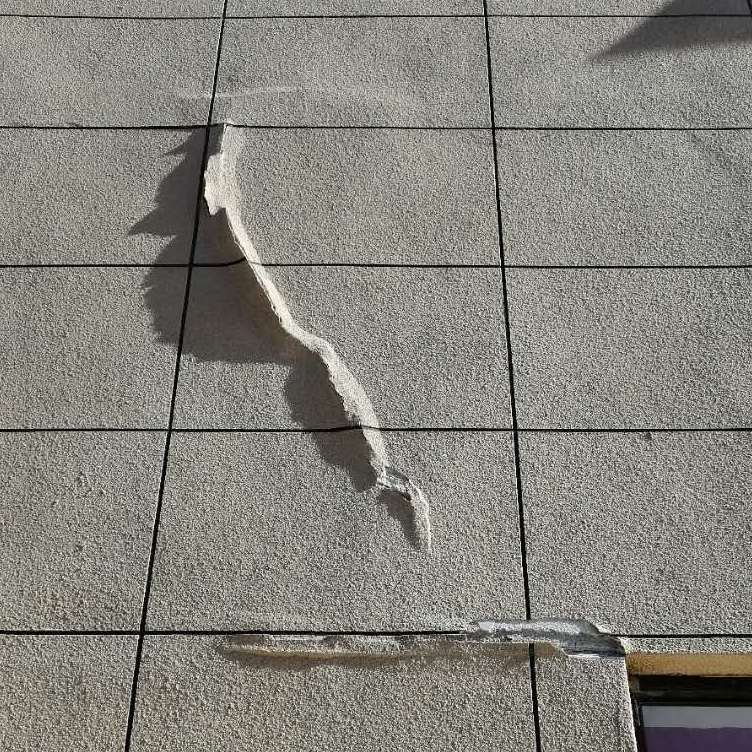 涂層脫落現(xiàn)象示例