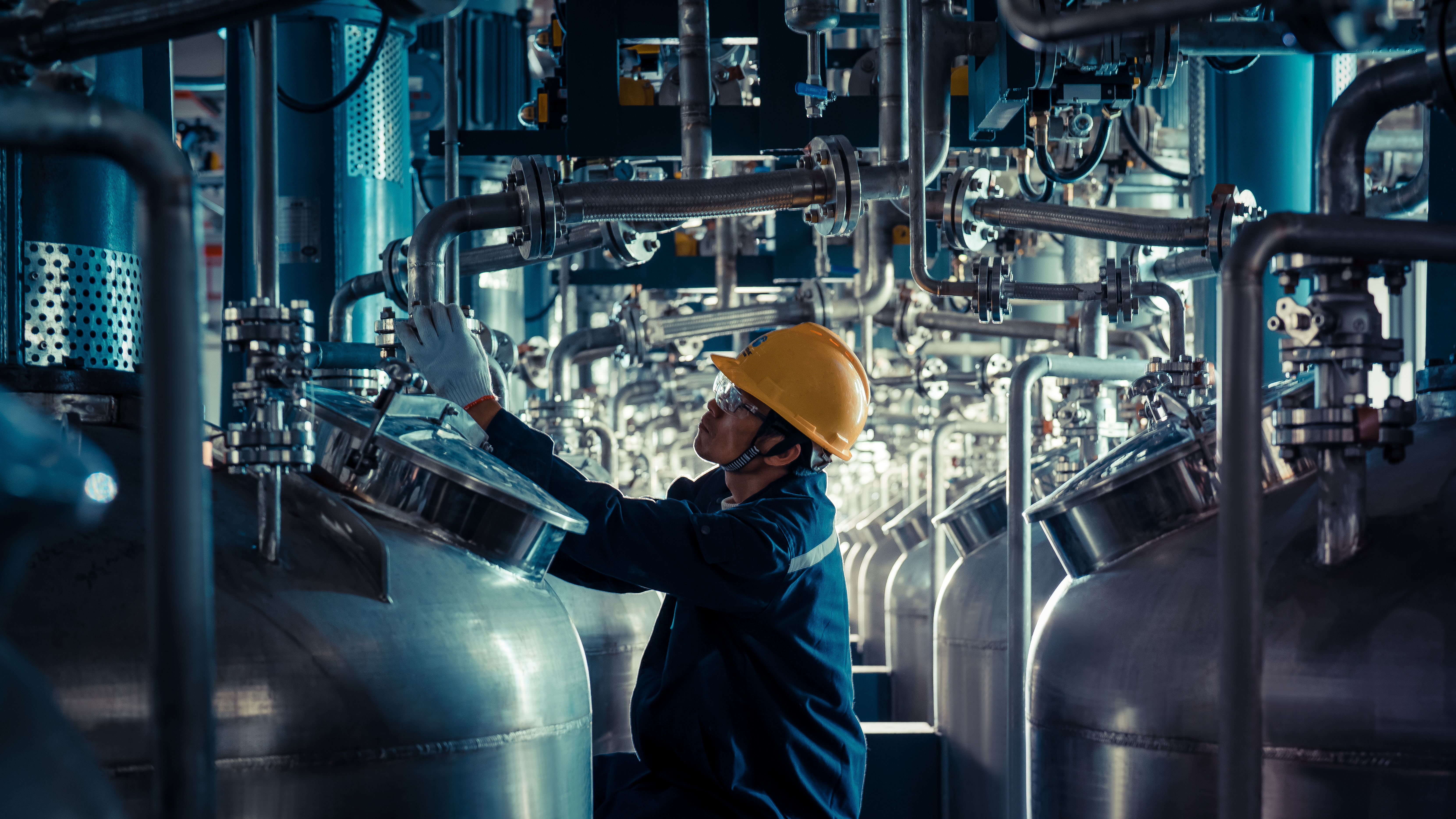 英特寶無機涂料工廠：創(chuàng)新科技，打造高性能無機涂料新紀(jì)元