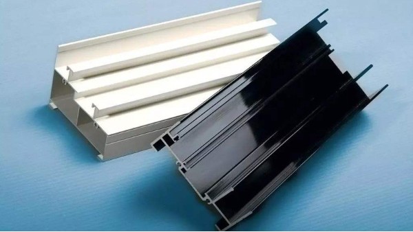 水性陶瓷涂料的特點(diǎn)有哪些呢？英特寶告訴您